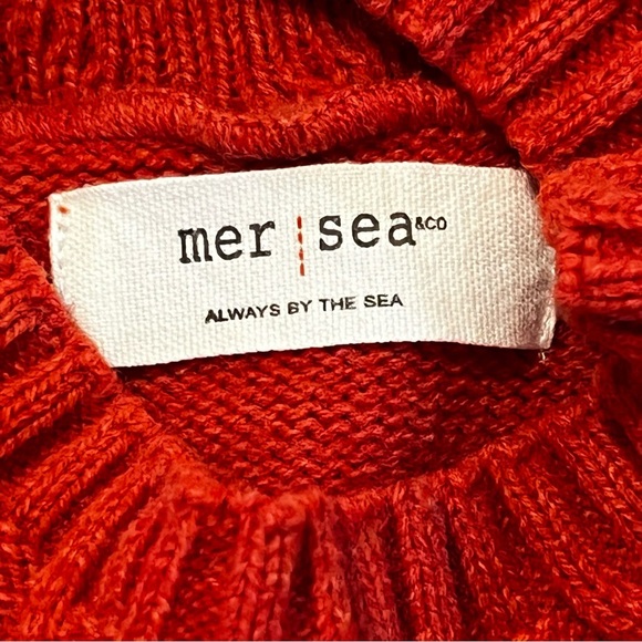 Mer Sea The Lisbon Traveler Coral orange mock neck cable knit one size - Picture 11 of 13